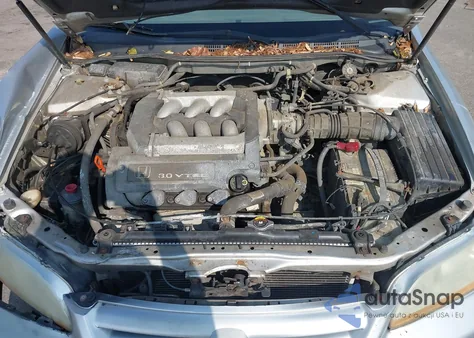 2002 Honda Accord 3.0 Ex z USA, uszkodzony, nr VIN 1HGCG16592A060181